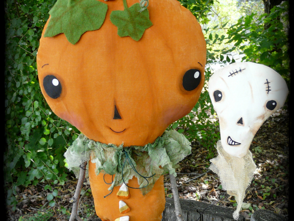 Cutest pumpkin in the patch- Prim pumpkin doll and skull balloon pattern- #335.