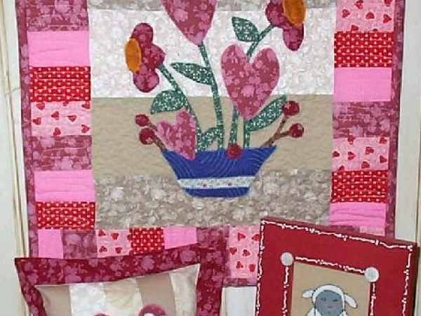 "Flowers of Love" Quilt pattern wall hanging hearts
