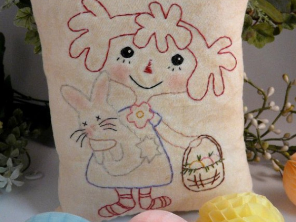 "Beautiful Spring" stitchery raggedy ann pattern Easter