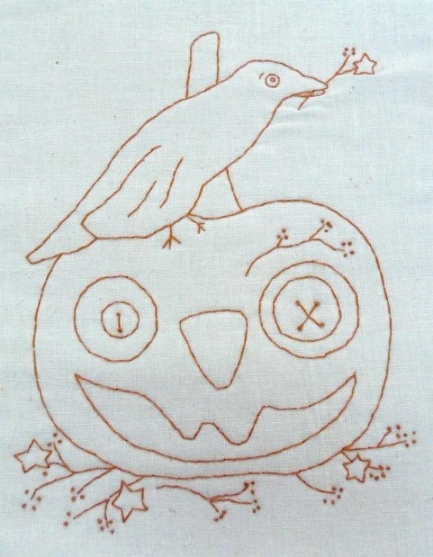 HALLOWEEN ORANGE WORK STITCHERY QUILT pattern crow pumkin