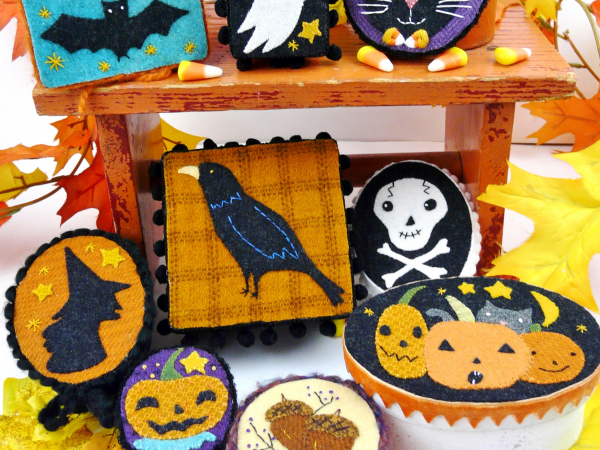 Halloween pin ornaments treat box pattern