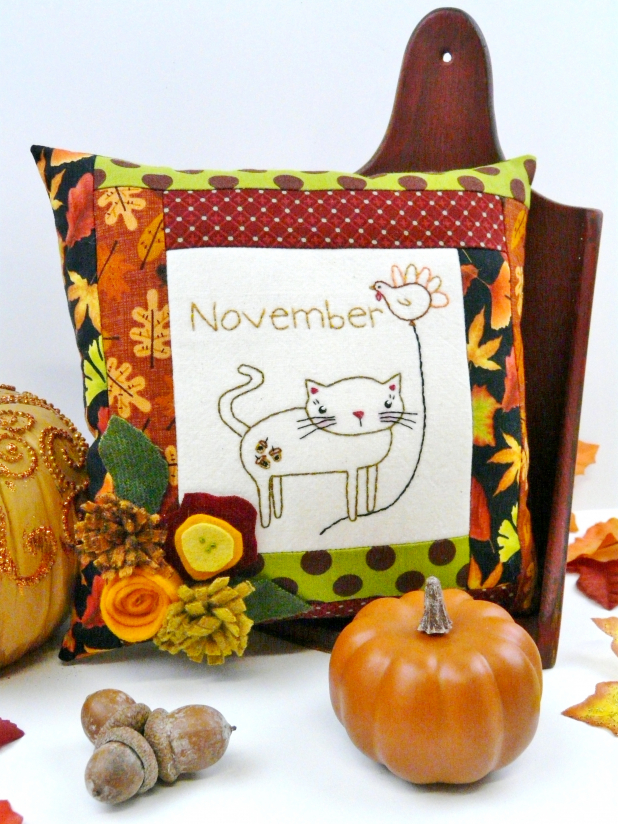 kitty cat balloon month november pillow embroidery pattern