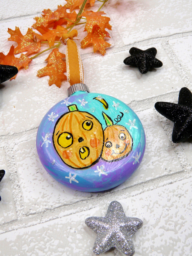 spooky scary Pumpkin halloween ornies