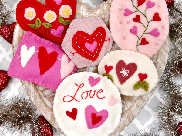 Sweet Valentine wool Ornaments Pattern 429