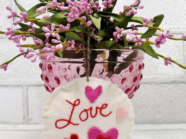 Sweet Valentine wool Ornaments Pattern 429