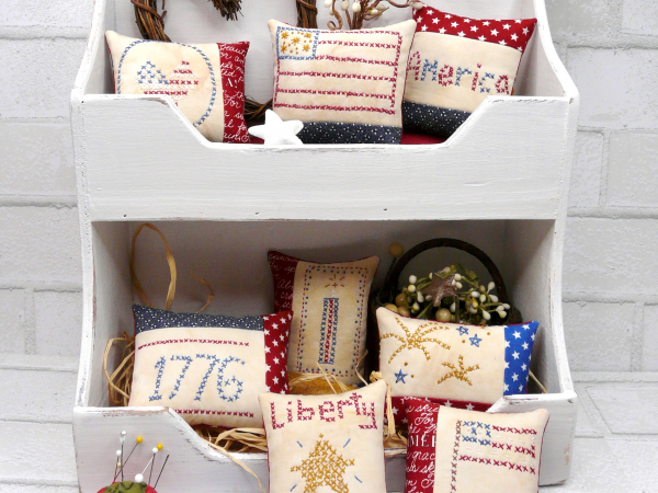 Americana Ornaments embroidery Pattern 439- faux cross stitch