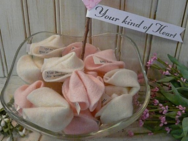 Your kind of heart Valentine fortune cookie felt pattern