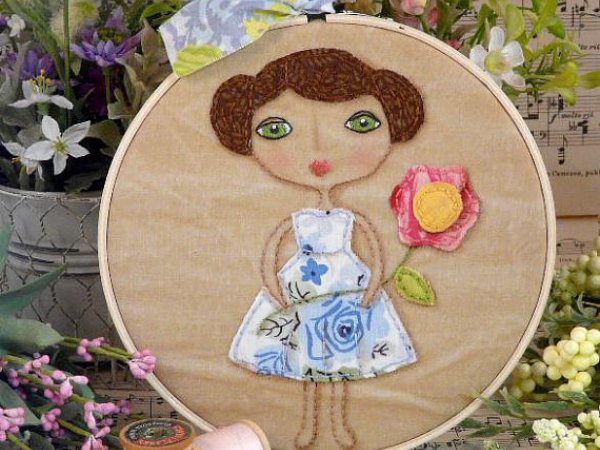 Vintage Garden Party Girl Stitchery pattern hoop art
