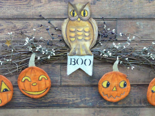 Halloween Boo Owl & Pumpkin ornaments swag pattern