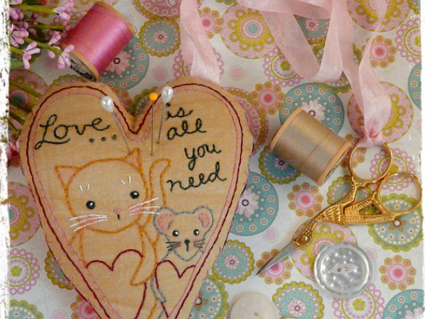 All you need is love, pin cushion scissor fob embroidery pattern cat mouse