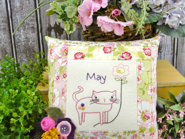 may month hand embroidery balloon pattern