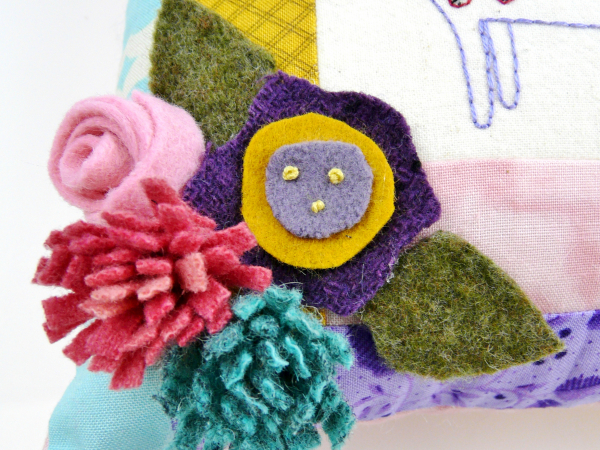 how to make felt flowers