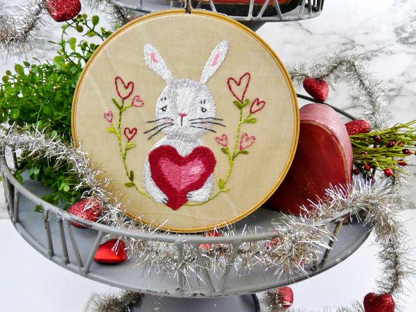 embroidery valentine rabbit pattern