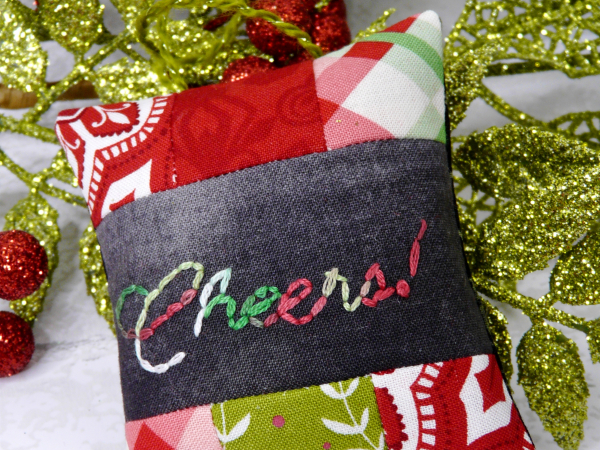 Cheers chalk board embroidery christmas ornaments pattern