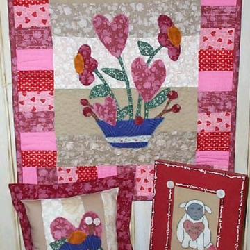 "Flowers of Love" Quilt pattern wall hanging hearts
