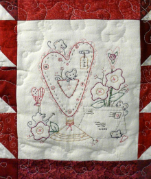 Lil Mouse Valentine holder pattern Lil Mouse Valentine holder pattern quilt mice embroidery
