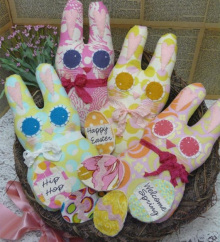 Egg-stra cute bunny rabbits doll & pins pattern Egg-stra cute bunny rabbits doll & pins pattern