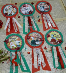 Christmas art Badges pin pattern Christmas art Badges pin pattern santa brooch
