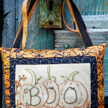 Halloween BOO embroidery pumpkin Pattern  - primitive pillow stitchery tuck seam binding hand beads door knob hanger
