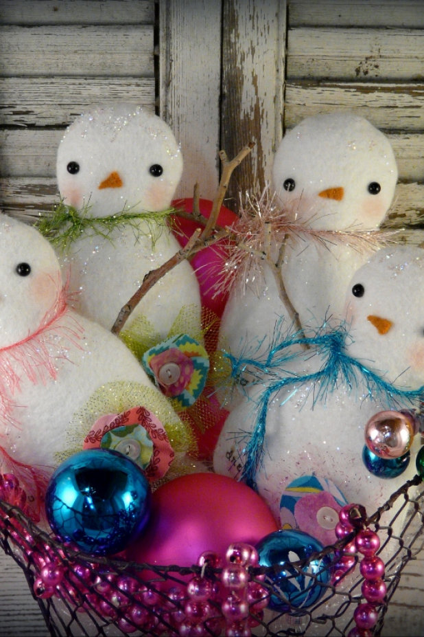 Sweet sugar plum Snowmen pattern Christmas Wool Snowman Pattern - 2013 bowl filler ornaments ornies doll