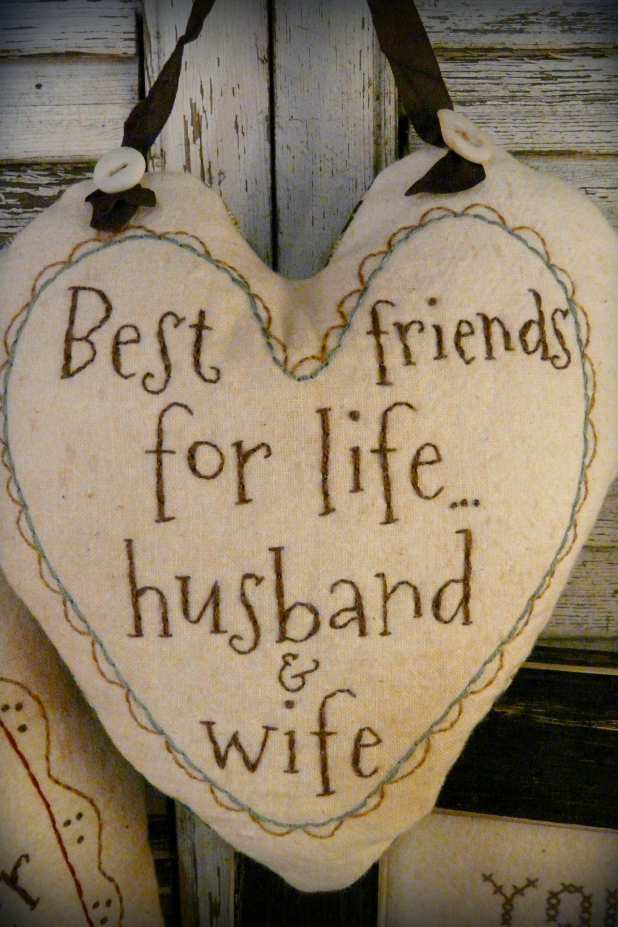 Primitive country wedding 4 project embroidery pattern #327 heart