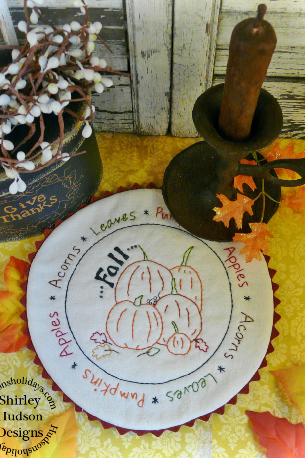Fall's bounty candle mat embroidery pattern, #341 Fall's bounty candle mat embroidery pattern, #341 pumpkin mouse