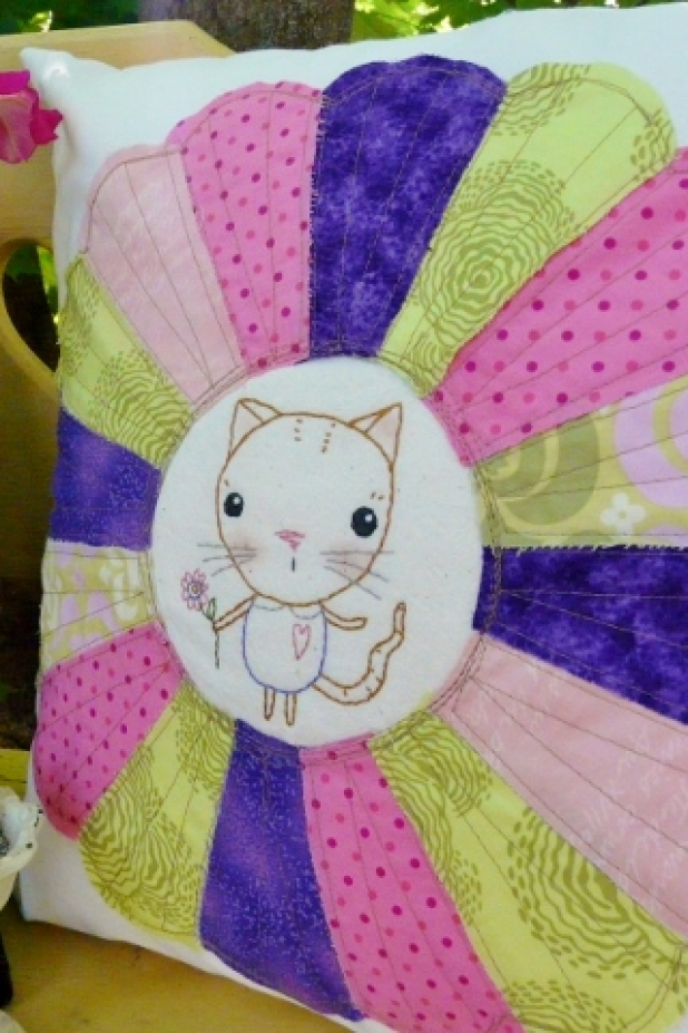 Do small things with great love easy applique & embroidery pattern dresden plate applique kitty cat embroidery