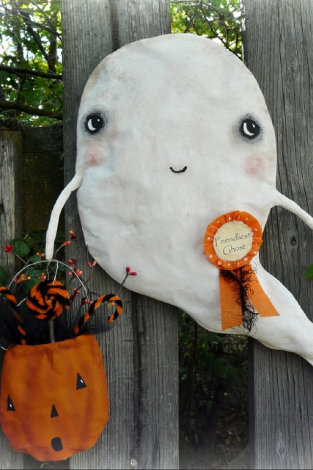 Goblins, ghouls and Ghosts.. oh My pattern- #365. Goblins, ghouls and Ghosts.. oh My pattern prim doll