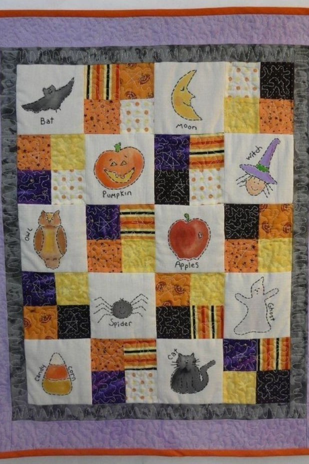 Halloween Sampler STITCHERY QUILT PATTERN Halloween Sampler STITCHERY QUILT PATTERN