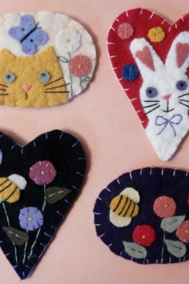 SPRING WOOL PINS cat bunny bee