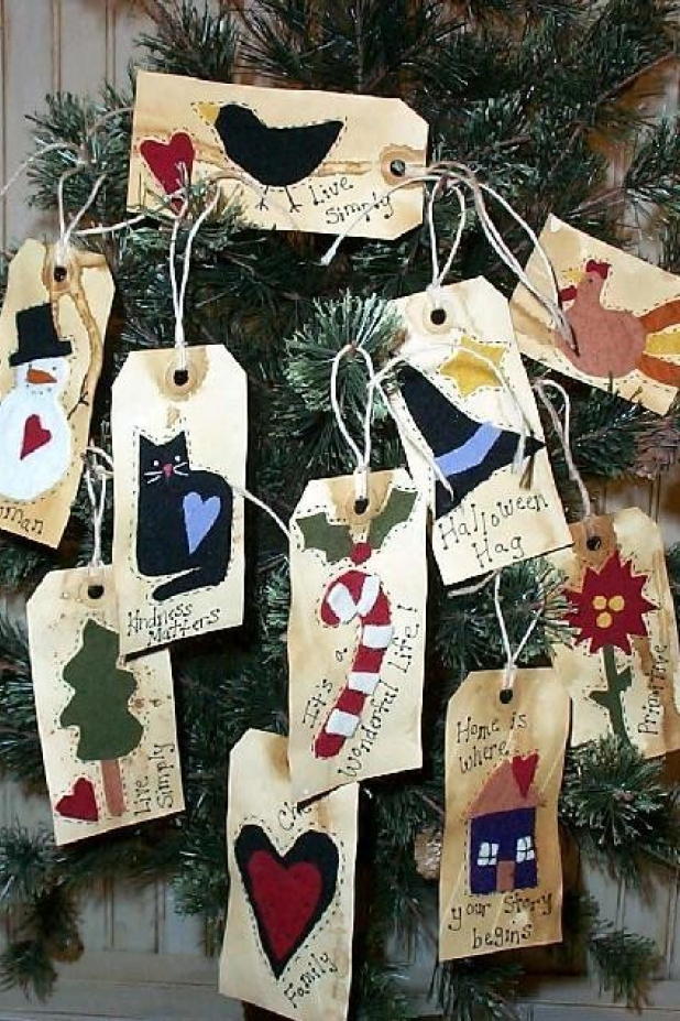 10 Primitive Holiday Tags & Ornies