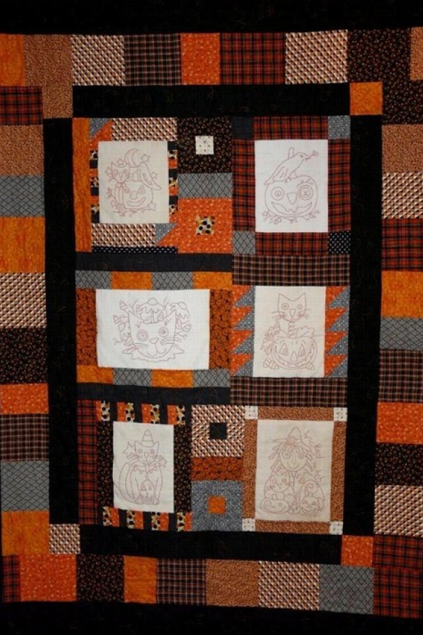 HALLOWEEN ORANGE WORK STITCHERY QUILT pattern
