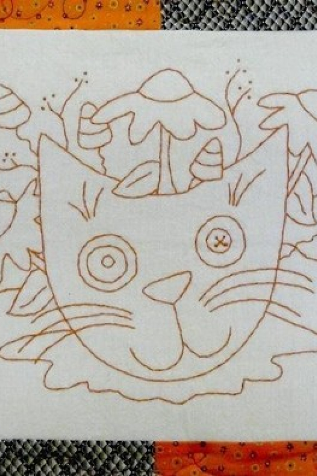 HALLOWEEN ORANGE WORK STITCHERY QUILT pattern cat