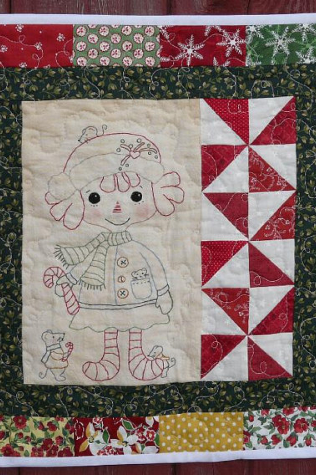 CANDY CANE RAGGEDY AND MOUSERS STITCHERY QUILT WALLHANGING PATTERN