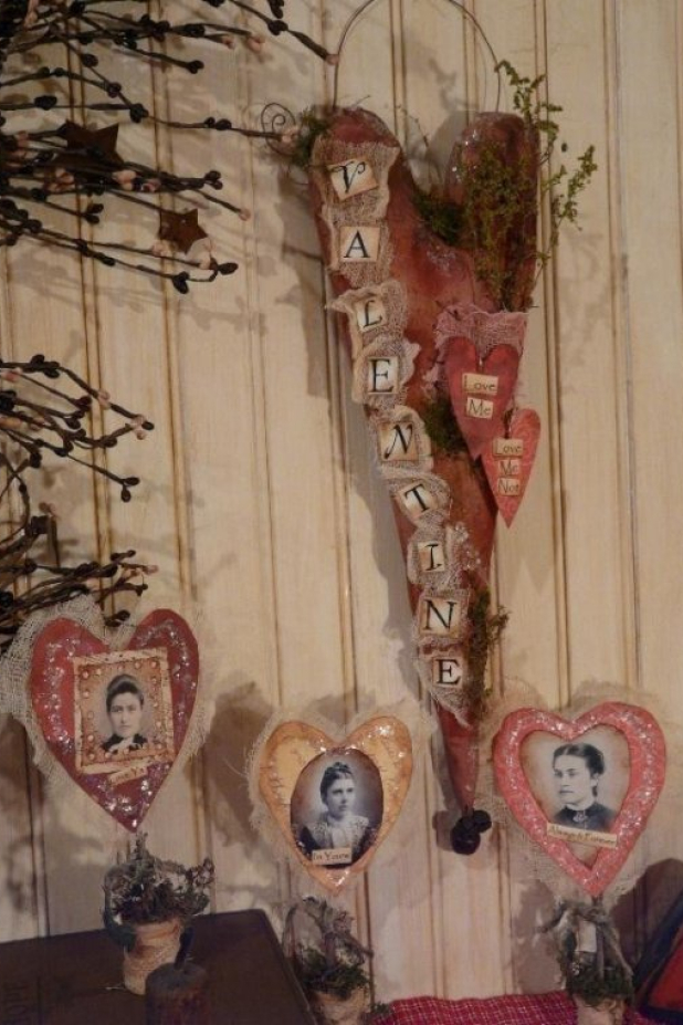 Primitive "Valentine" heart-love me pattern