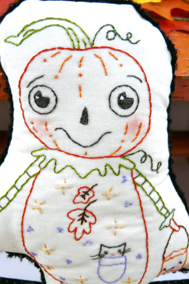 Halloween Pumpkin man embroidery doll and mini Quilt pattern, #388 hand embroidery halloween pumpkin doll pattern