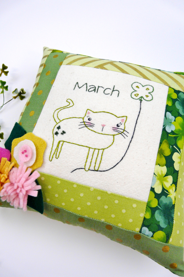 March Kitty Cat Embroidery pillow pattern #404 Shamrock cat pillow felt flowers pattern