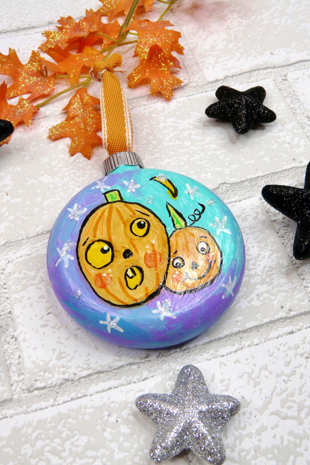 spooky scary Pumpkin halloween ornies