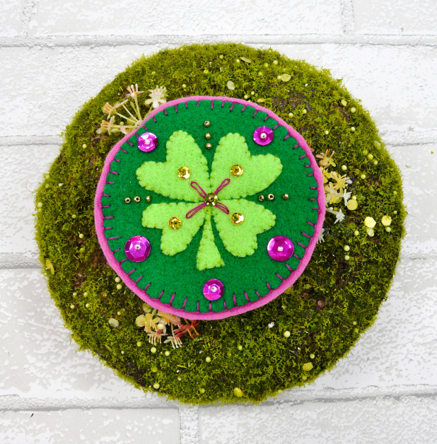 Lucky St. Patrick's day Ornaments & Pins pattern Wool & Felt pins & ornaments St. Patricks day design