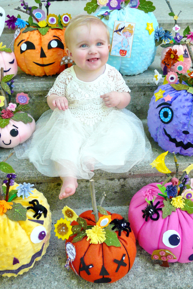 Happy bright halloween pumpkins pattern jack o lanterns retro ghost Pretty felt Pumpkins pattern 441- Halloween Pastels flower cinderella ART includ