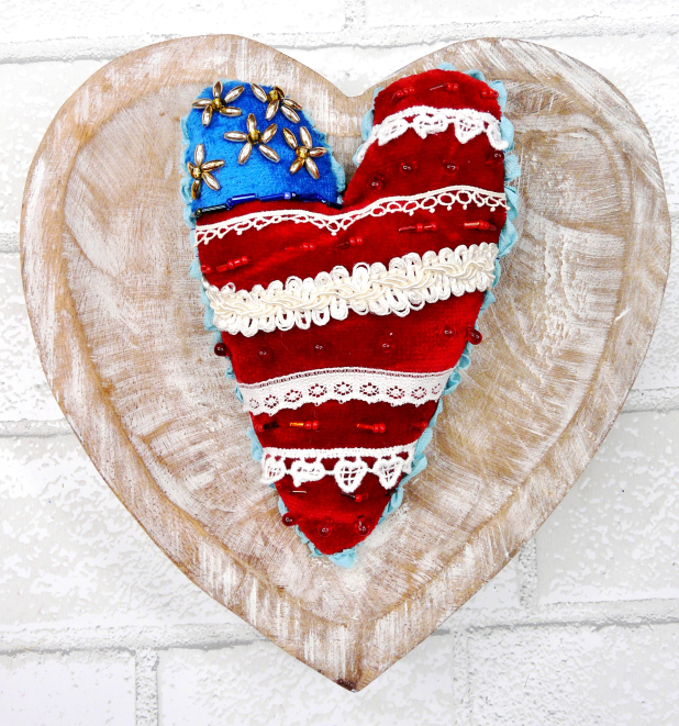 Patriotic American Bowl fillers & ornaments in Velvet Pattern