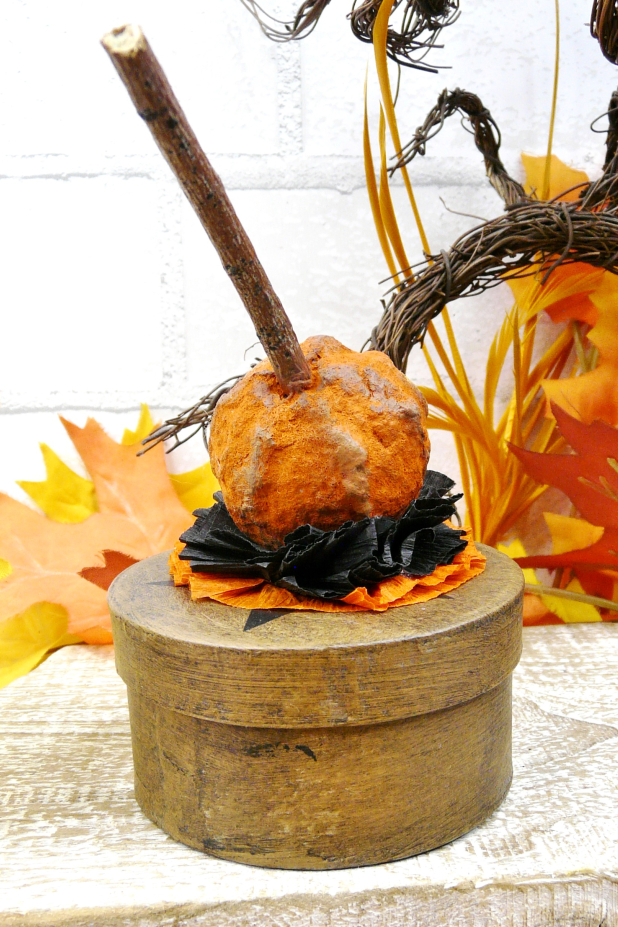 Halloween pumpkin jack o'lantern box cotton spun