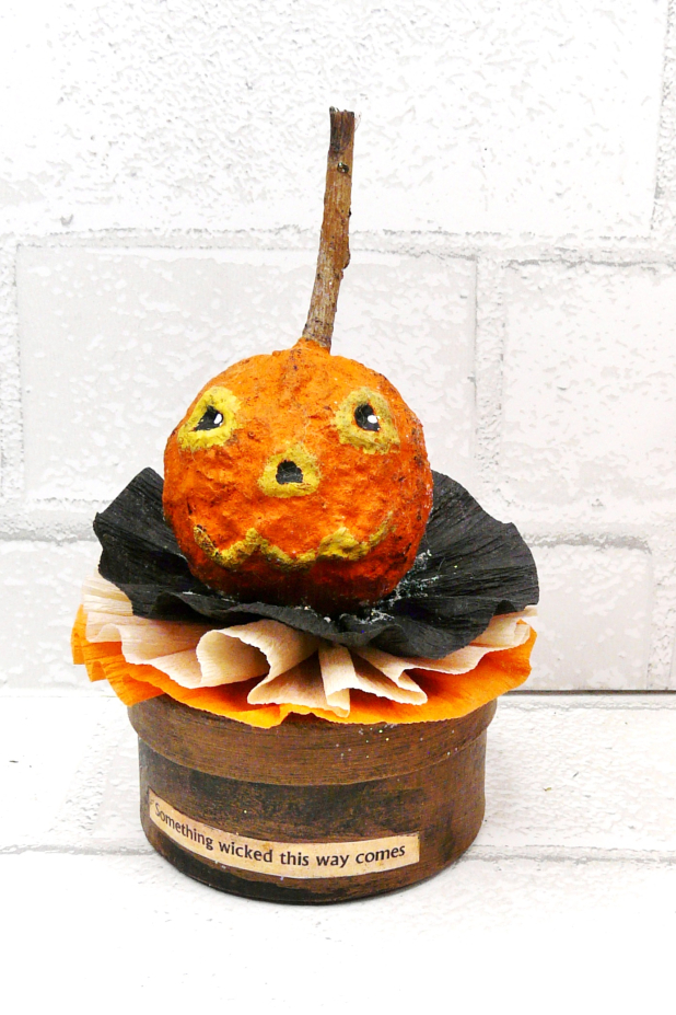 Halloween vintage pumpkin like box - cotton spun crepe paper