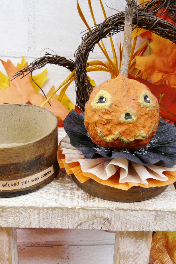 Halloween vintage pumpkin like box - cotton spun crepe paper