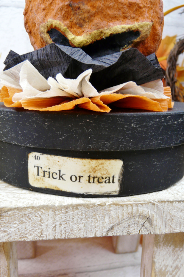 Trick or treat Cotton Spun Spooky Pumpkin - Jack o' lantern vintage like Halloween display box halloween pumpkin treat box cotton spun