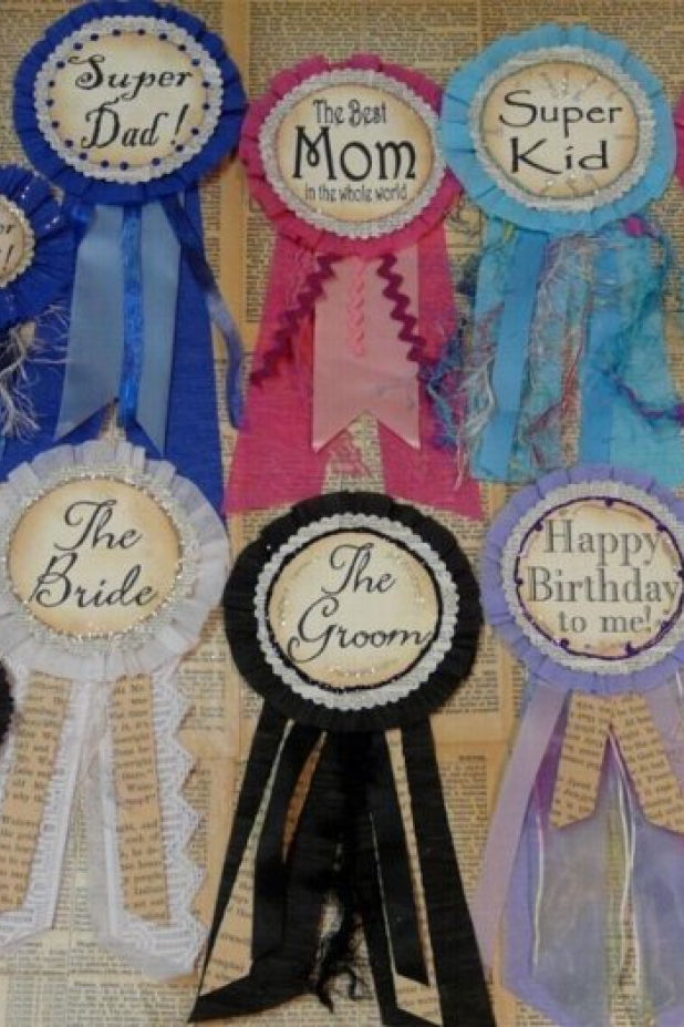Special occasions pin badges & cake poke pattern