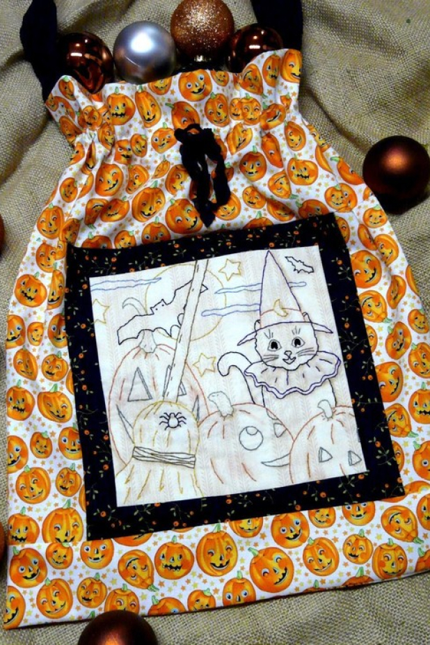 Creatures of the night- Trick or treat bag pattern