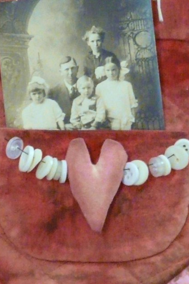 Vintage Valentine treasures pocket pattern 