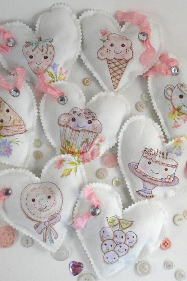 Sweet Treat Sachet faux stitchery pattern