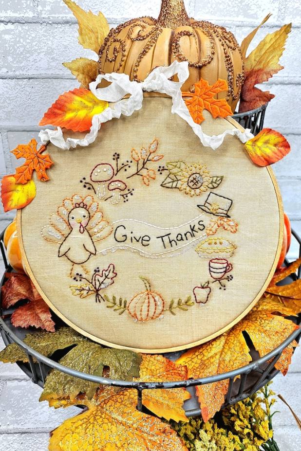 Give thanks wreath Stitchery PDF Pattern - turkey Give thanks wreath Stitchery PDF Pattern - embroidery design